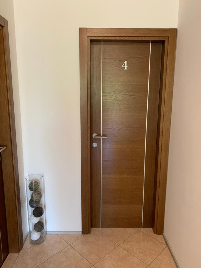 Apartment Close To Krk Town Centre Экстерьер фото