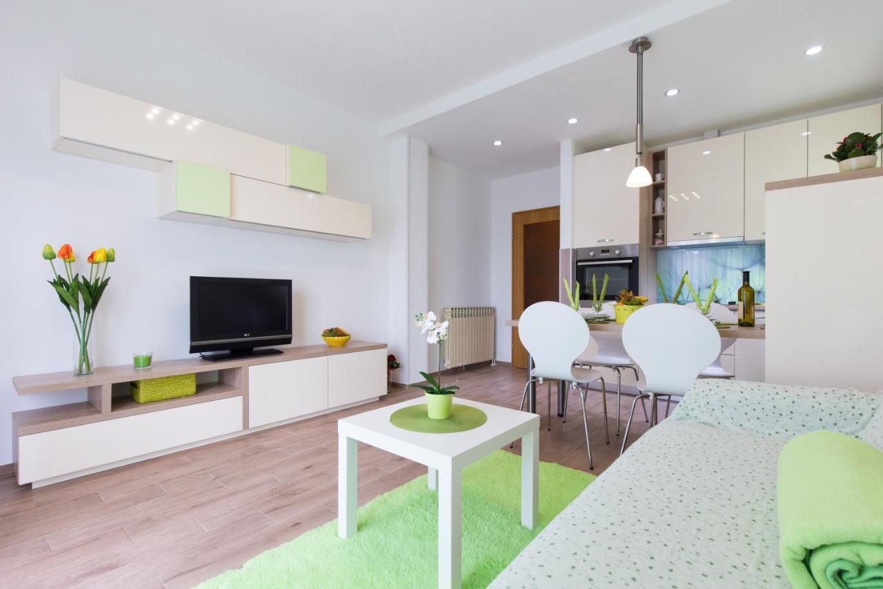 Apartment Close To Krk Town Centre Экстерьер фото