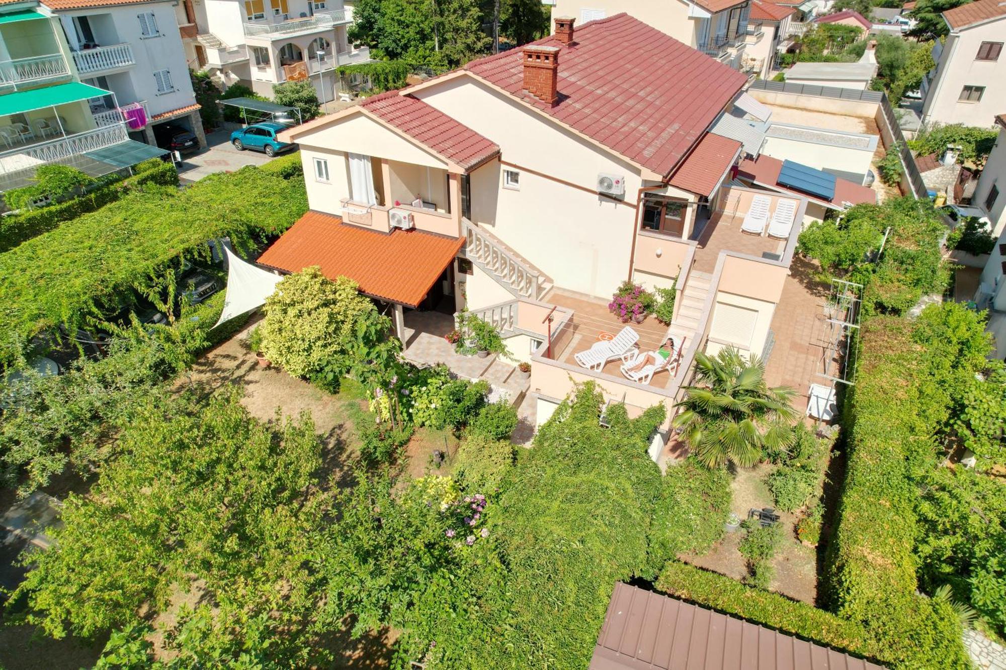 Apartment Close To Krk Town Centre Экстерьер фото